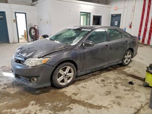 Toyota Camry L 2.5L 4 2013