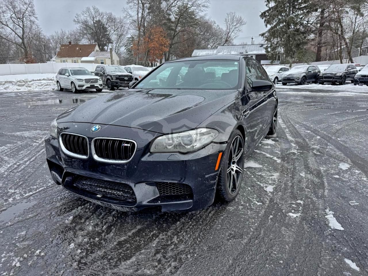 BMW M5 4.4L 8 2014
