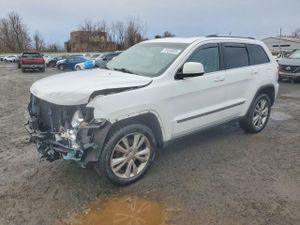 Jeep Grand Cherokee LAREDO 3.6L 6 2013