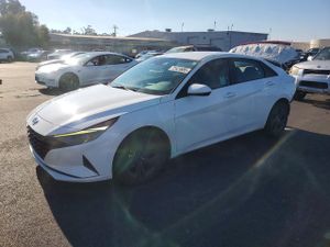 Hyundai Elantra SEL 2.0L 4 2023