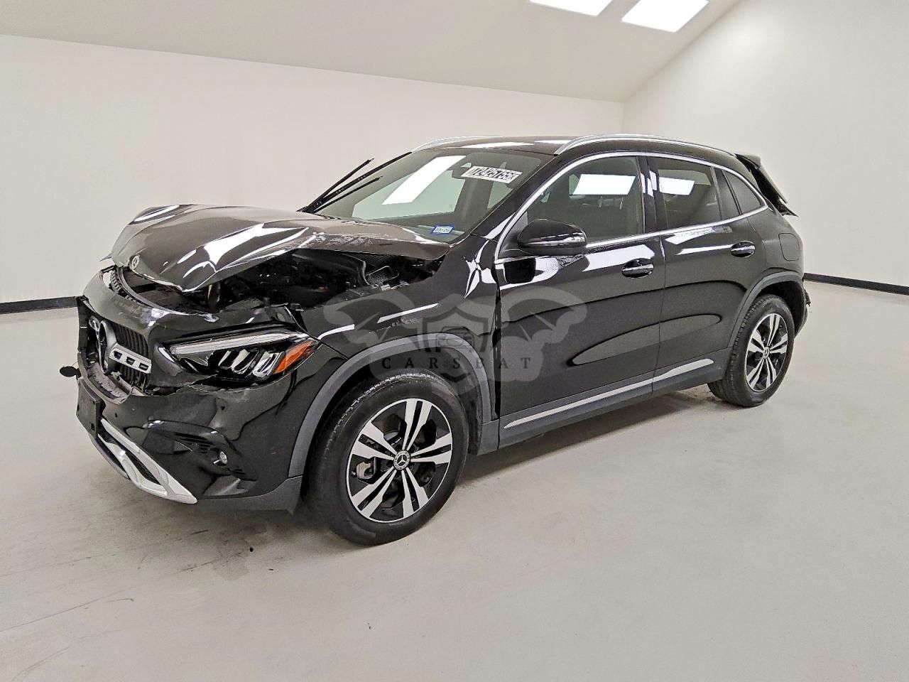 Mercedes-Benz GLA 2.0L 4 2025