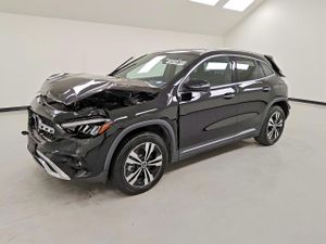 Mercedes-Benz GLA 2.0L 4 2025