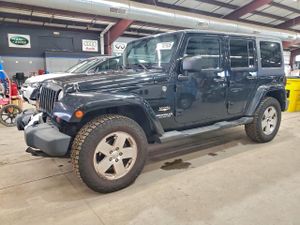 Jeep Wrangler SAHARA 3.8L 6 2011