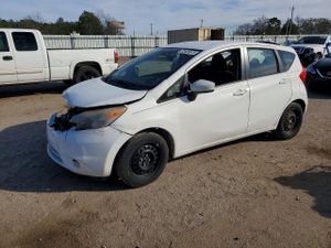 Nissan Versa S 1.6L 4 2015
