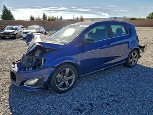 Chevrolet Aveo (Sonic) RS 1.4L 4 2014