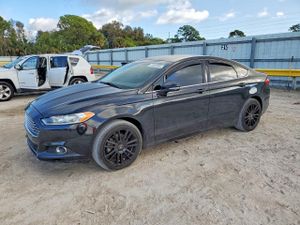 Ford Fusion SE 2.0L 4 2015