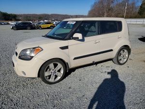 Kia Soul + 2.0L 4 2011