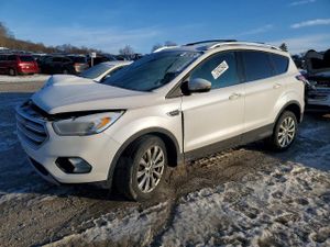 Ford Escape TITANIUM 1.5L 4 2017