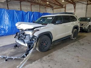 Toyota Sequoia SR5 3.4L 6 2023