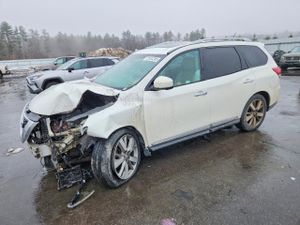 Nissan Pathfinder S 3.5L 6 2013