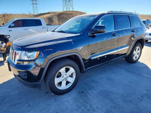 Jeep Grand Cherokee LAREDO 5.7L 8 2012