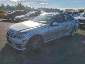 Mercedes-Benz C 250 1.8L 4 2012