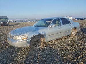 Lincoln Town Car SIGNATURE LIMITED 4.6L 8 2010