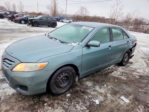 Toyota Camry BASE 2.5L 4 2011