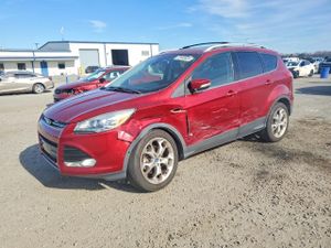 Ford Escape TITANIUM 2.0L 4 2013