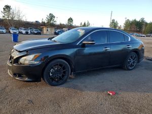 Nissan Maxima S 3.5L 6 2013