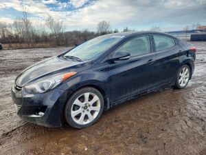 Hyundai Elantra GLS 1.8L 4 2013