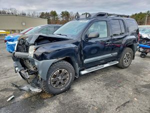 Nissan Xterra X 4.0L 6 2014
