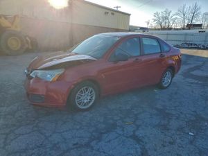 Ford Focus SE 2.0L 4 2010