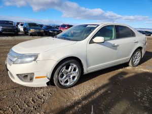 Ford Fusion SE 2.5L 4 2011