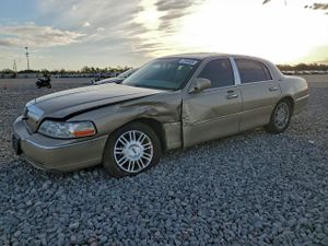Lincoln Town Car SIGNATURE LIMITED 4.6L 8 2007