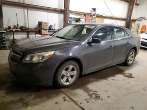 Chevrolet Malibu LS 2.5L 4 2013