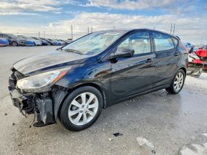 Hyundai Accent GLS 1.6L 4 2012