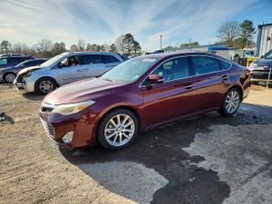 Toyota Avalon BASE 3.5L 6 2013