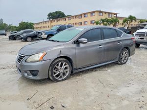 Nissan Sentra S 1.8L 4 2015