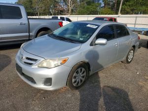Toyota Corolla BASE 1.8L 4 2011