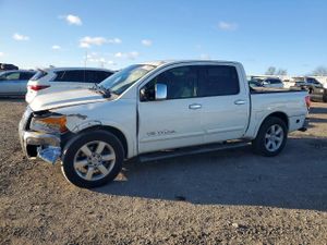 Nissan Titan XE 5.6L 8 2010