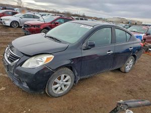 Nissan Versa S 1.6L 4 2012