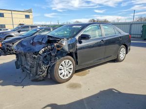 Toyota Camry BASE 2.5L 4 2012