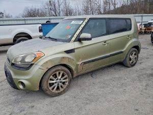 Kia Soul + 2.0L 4 2013
