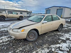 Toyota Camry CE 2.2L 4 1998