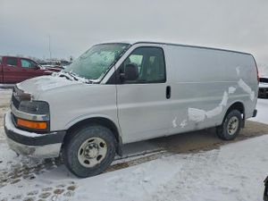 Chevrolet Express 6.0L 8 2015