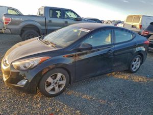Hyundai Elantra GLS 1.8L 4 2012