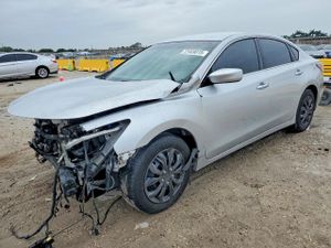 Nissan Altima 2.5 2.5L 4 2015