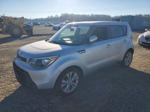 Kia Soul + 2.0L 4 2015