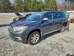 Toyota Highlander BASE 3.5L 6 2012