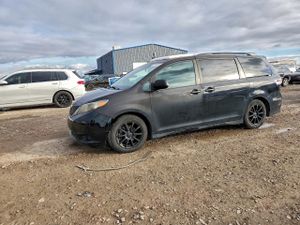 Toyota Sienna SPORT 3.5L 6 2011