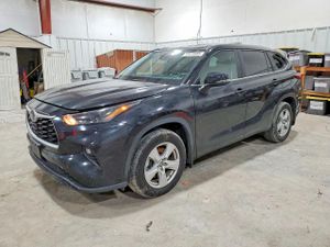 Toyota Highlander L 2.4L 4 2023