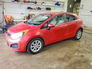 Kia Rio LX 1.6L 4 2013