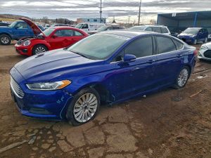 Ford Fusion SE HYBRID 2.0L 4 2016