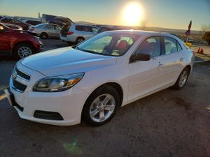 Chevrolet Malibu LS 2.5L 4 2013