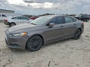 Ford Fusion SE 1.5L 4 2014
