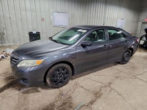 Toyota Camry BASE 2.5L 4 2010