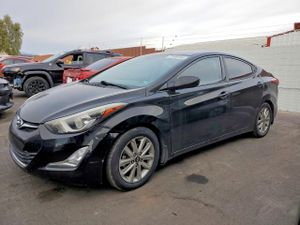 Hyundai Elantra SE 1.8L 4 2015