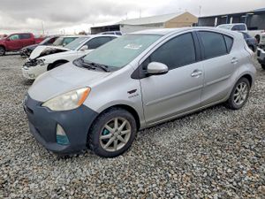 Toyota Prius 1.5L 4 2012