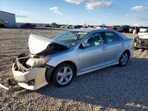 Toyota Camry L 2.5L 4 2013